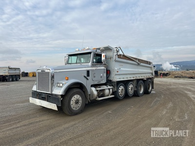 2005 Freightliner FLD 120 10x4 6-Achs Kipper-Lkw