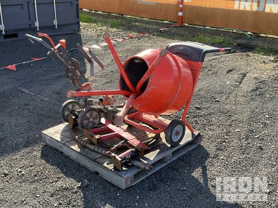 Quantity of Miscellaneous Construction Equipment Varios. Industrial
