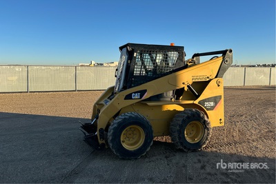 2009 Cat 252B2 Skid Steer Loader
