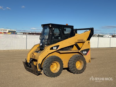 2009 Cat 252B2 を見 Skid-Steer Loader