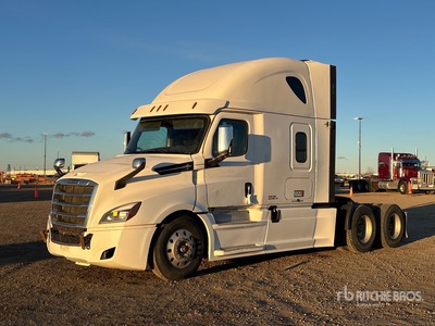 2019 Freightliner Cascadia 126 6x4 T/A Sleeper Truck Tractor