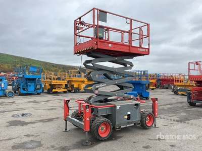 2016 Skyjack SJ6832 RT 4x4 Diesel Scissor Lift