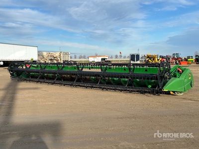 2015 John Deere 635F 35 ft Flex Tête de moissonneuse/batteuse