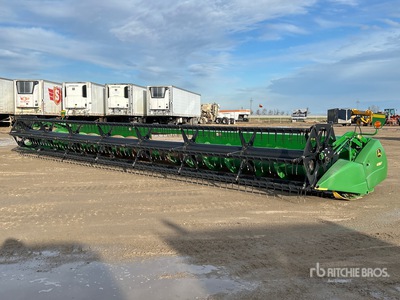 2010 John Deere 635F 35 ft Flex Combine Header