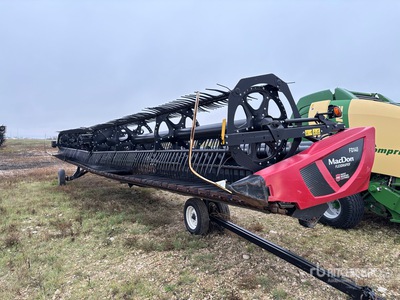 2019 MacDon FD140 40 ft Flex Draper Combine Header