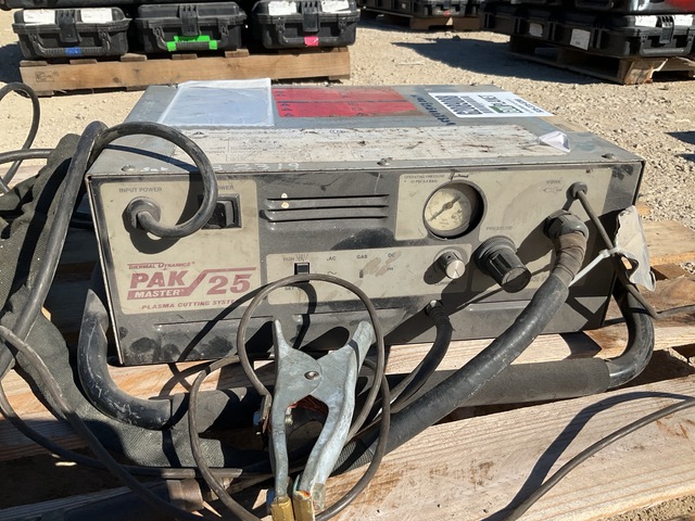 Thermal Dynamics PAKMASTER 25 Plasma Cutting System
