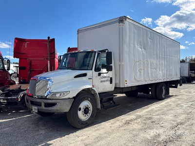 2015 International 4300 4x2 Kastenwägen