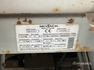 2015 Skyjack SJ9241 Scissor Lift