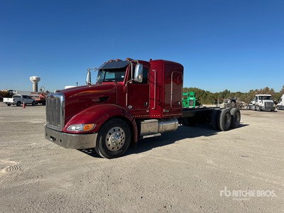 2010 Peterbilt 384 6x4 Sleeper Cab and Chassis