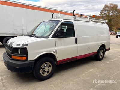 2011 Chevrolet Express 2500 Cargo Van