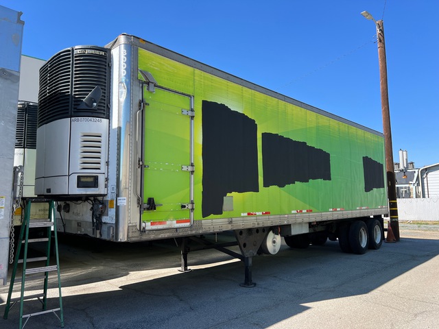 2008 Utility VS2RA 35 ft T/A Refrigerated Trailer