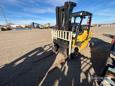 Yale 9700 lb Cushion Tire Forklift