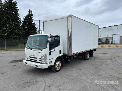 2017 Isuzu NRR 4x2 Furgoneta caja cerrada