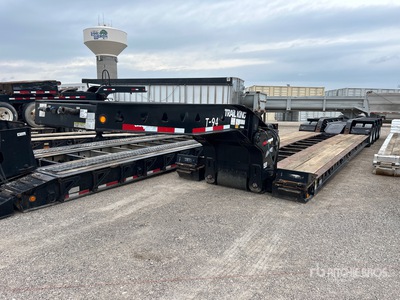 2017 Trail King TK110HDG-564 Quad/A Removable Gooseneck Lowboy Trailer