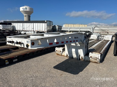 1999 Trail King TK110HDG Tri/A Removable Gooseneck Lowboy Trailer