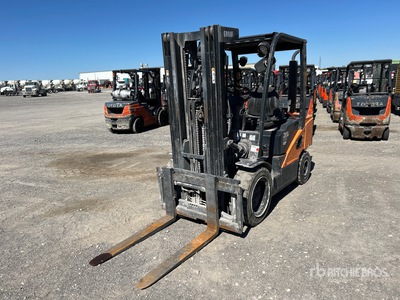Doosan D35C-7 7000 lb Pneumatic Tire Carrelli Elevatori