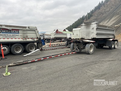 2010 Reliance Transfer Tri/A Turntable dump Transfer Trailer