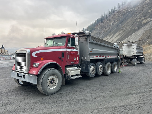 2010 Freightliner FLD 120 10x4 Transfer Quad/A Dump Truck
