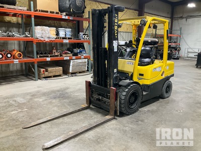 2013  Hyster H70FT 6650 lb Pneumatic Tire Heftruck