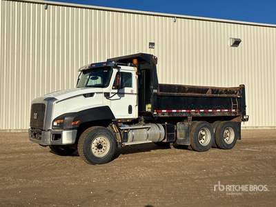 2015 Cat CT660S 6x4 T/A Dump Truck