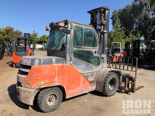 MONTACARGAS TOYOTA 8FD50U