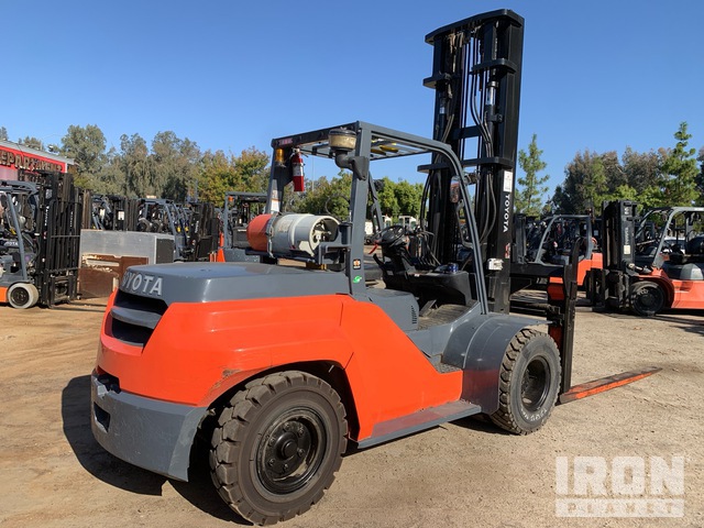 MONTACARGAS TOYOTA 8FG80U