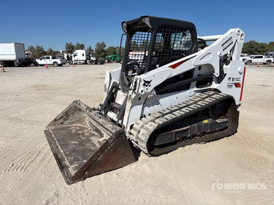 2022 Bobcat T740 を見 Compact Track Loader