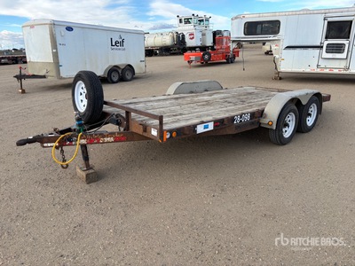 2004 PJ Trailers CH162 16 ft T/A Trailer utilitario