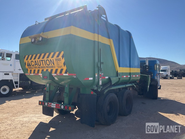 CAMIóN DE BASURA 2015 PETERBILT