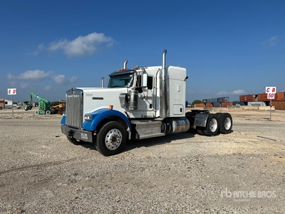 2020 Kenworth W900 6x4 T/A Sleeper Truck Tractor