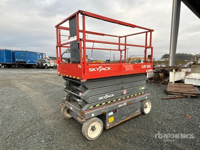 2015 Skyjack SJ4632 Electric Scissor Lift