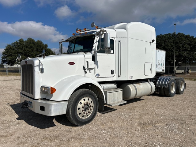 2013 Peterbilt 365 6x4 T/A Sleeper Truck Tractor