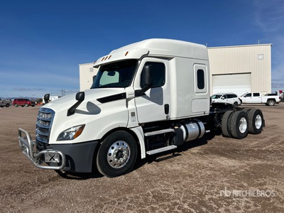2019 Freightliner Cascadia 126 6x4 T/A Sleeper Truck Tractor