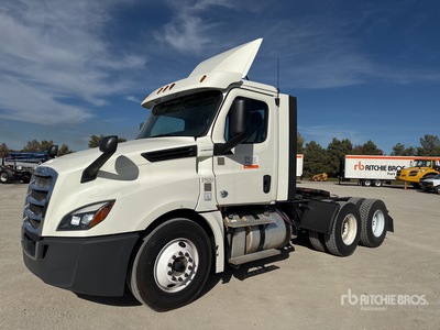 2018 Freightliner Cascadia 126 6x4 Day Cab Prime Mover