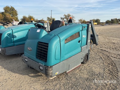 2021 Tennant Ride-On Fregadora de Suelos