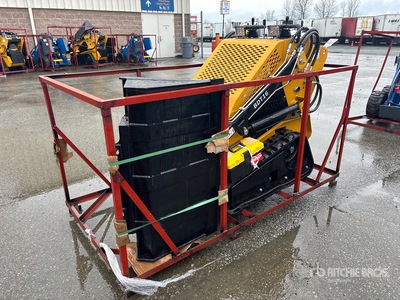 2025 ROMAX BDT16 Mini Compact Track Loader (Unused)