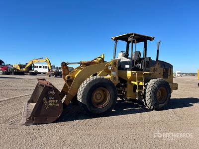 1997 Cat 928G Pala gommata