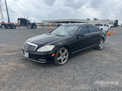 2011 Mercedes S-550 Auto