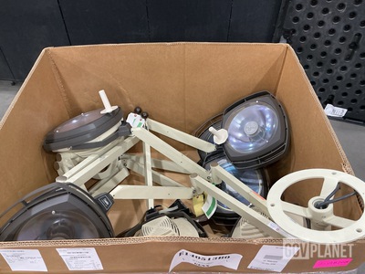 (4) Castle Surgical Ceiling Lights