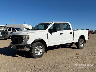 2019 Ford F-350 XL 4x4 Crew Cab Pickup