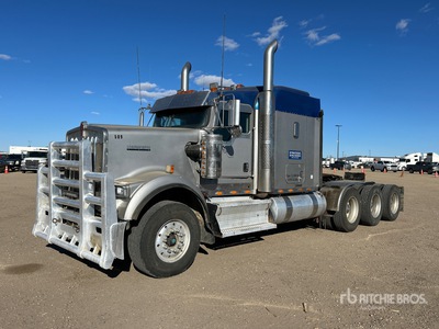 2009 Kenworth W900 8x6 Tri/A Sleeper Truck Tractor