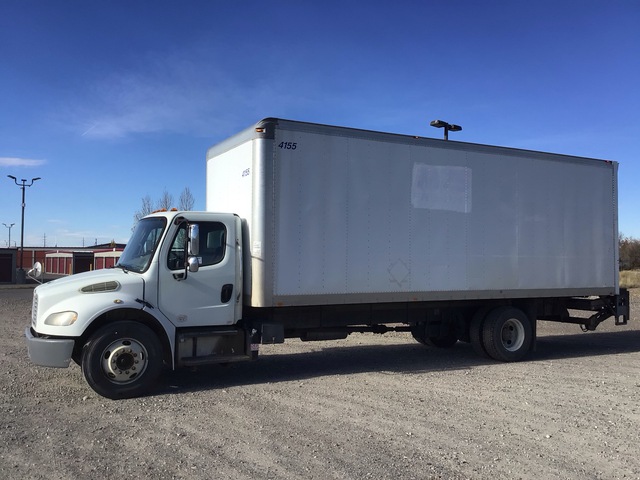 2014 Freightliner M2 106 4x2 Van Truck