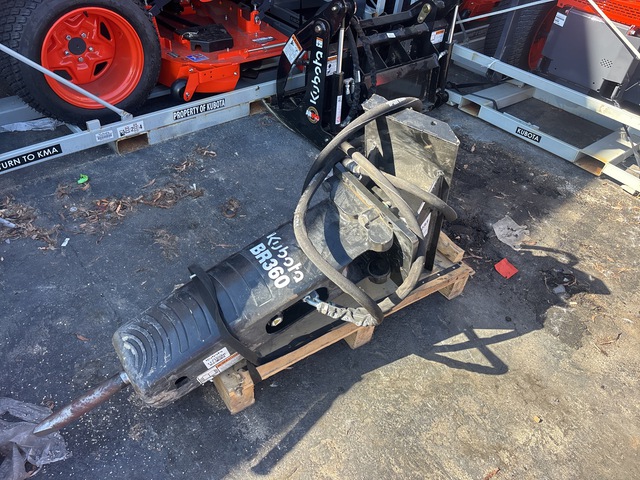 Quantity of (1) Land Pride AP-CGC1040 Claw Grapple & (1) Land Pride APBR360 Hydraulic Auger