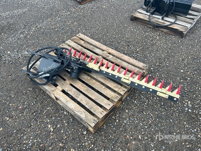 6.5 in Excavator Hedge Trimmer - Fits Hitachi ZX27