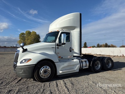 2018 International LT625 6x4 3-Achs Sattelzugmaschine