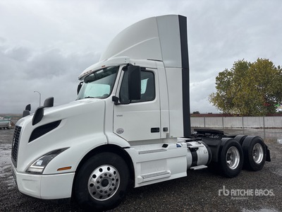 2019 Volvo VNR64300 6x4 トラックトラクター（T/A）
