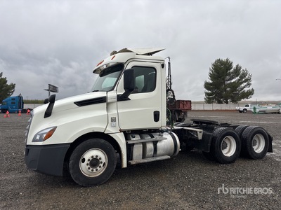 2019 Freightliner Cascadia 126 6x4 3-Achs Sattelzugmaschine