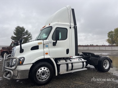 2018 Freightliner Cascadia 113 4x2 Cabeza Tractora Cabina Corta