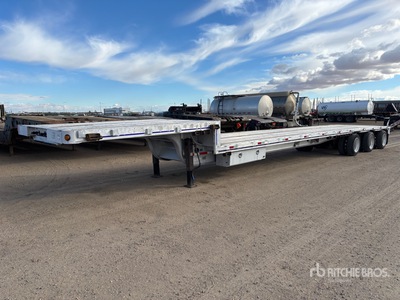 2011 East 53 ft Tri/A Step Deck Trailer