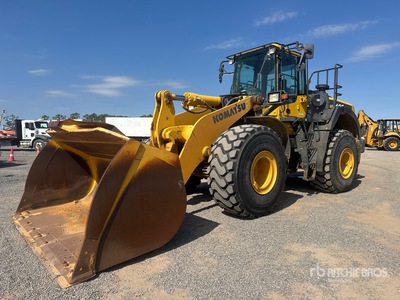 2021 Komatsu WA480-8 Pala gommata